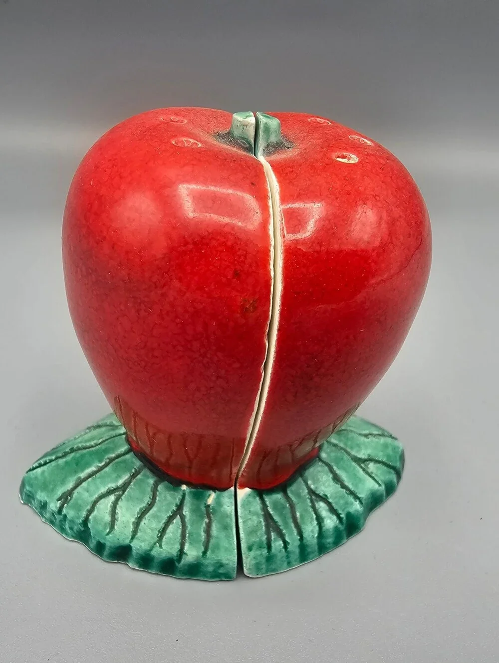Vintage Ceramic Apple Salt and Pepper Shakers with Leaf Base